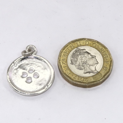 Silver button pendant small